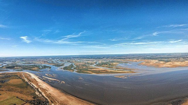 El tramo del río Paraná en territorio argentino alcanzaría niveles de similar orden a los registrados en el año más bajo de la historia registrada: 1944