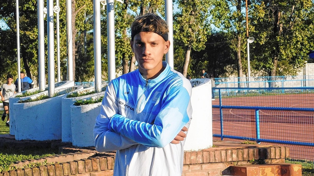 Por las marcas registradas en Concepci&oacute;n del Uruguay, fue citado para integrar la selecci&oacute;n que ir&aacute; al Sudamericano. &nbsp;