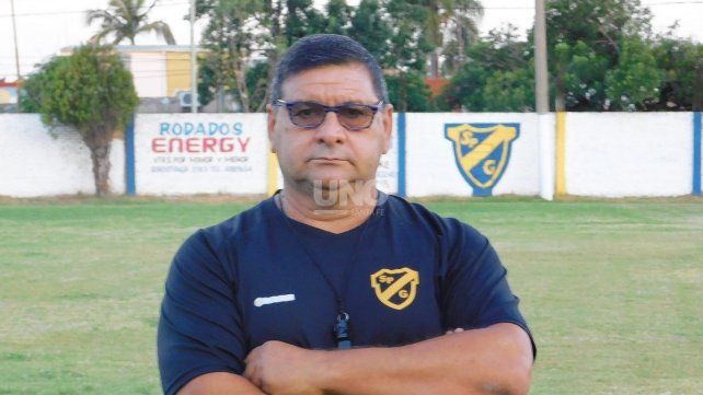 Rubén Oscar Escher es el director técnico de los planteles superiores de la histórica institución liguista Sportivo Guadalupe.