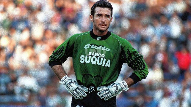 José Burtovoy, exarquero de Colón, bancó a Ignacio Chicco en la previa del Clásico Santafesino.