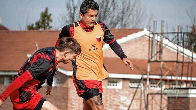 Pulga pinta para volver a ser titular en Colón.