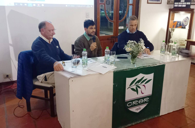 Los festejos por el Seven del CRAR, incluye charlas de Carlos Páez Vilaró, Eduardo Oderigo y Santiago Gómez Cora.