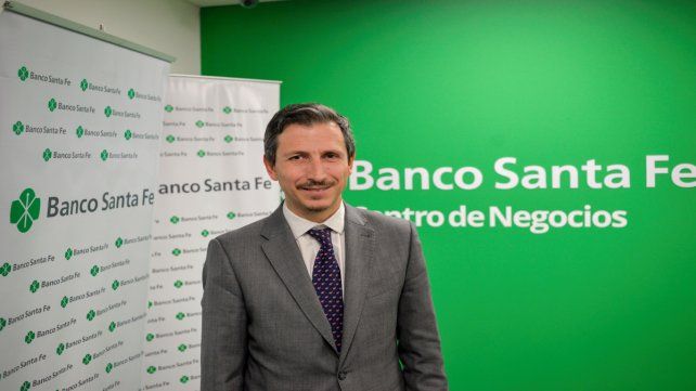 Fernando Baracat, gerente de la banca mayorista . Apertura del Centro de Negocios Rafaela en Banco Santa Fe