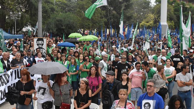 Santa Fe volvió a marcha a 47 años del último golpe militar