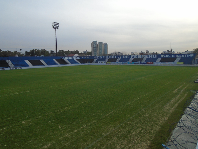 A Col&oacute;n le tocar&aacute; jugar ahora en la cancha de Almagro.