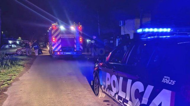 B° Centenario: investigan las causas que provocaron el incendio en una vivienda B° Centenario: investigan las causas que provocaron el incendio en una vivienda