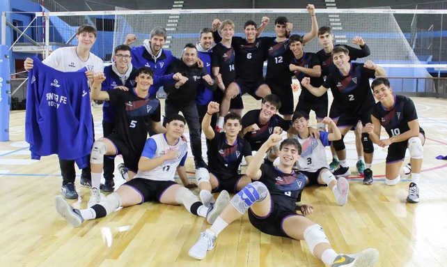 El Sub 18 masculino santafesino ocupó la segunda posición en el Nacional jugado en San Juan. El Sub 18 masculino santafesino ocupó la segunda posición en el Nacional jugado en San Juan.