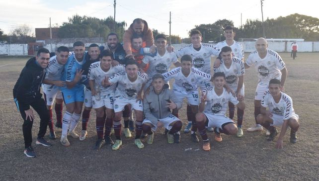 En el distrito costero, El Cadi de Rinc&oacute;n se impuso con claridad a Loyola por 3 a 0.
