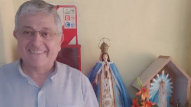 Mario Pantaleo, párroco de la iglesia Santa Teresita