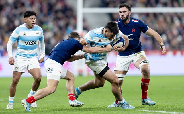 Francia fue superior y venció a la escuadra nacional por 37 a 23.