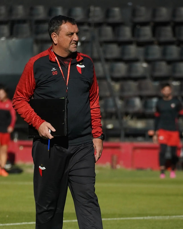 Diego Osella palpit&oacute; el partido entre Col&oacute;n y San Telmo.