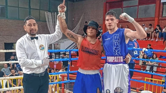 El santafesino del Olimboxing, Luciano Farías, logró imponerse por puntos a Porpatto en Colón. El santafesino del Olimboxing, Luciano Farías, logró imponerse por puntos a Porpatto en Colón.