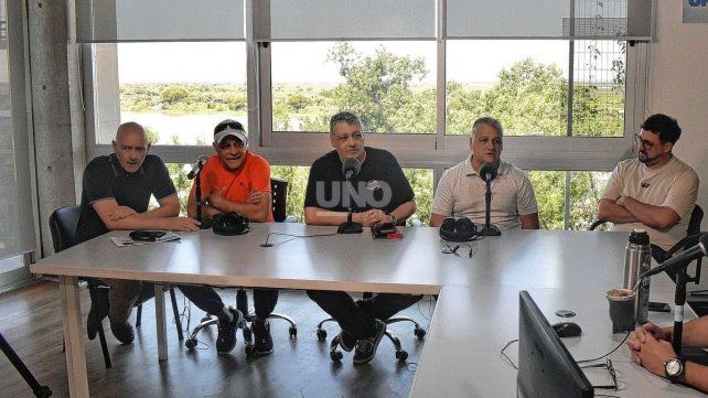 La lista de Ricardo Magdalena pasó por UNO 106.3 y contó sus proyectos en la previa de las elecciones de Colón. La lista de Ricardo Magdalena pasó por UNO 106.3 y contó sus proyectos en la previa de las elecciones de Colón.