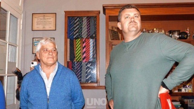 El presidente de la Unión Santafesina de Rugby, Enrique Patrizi, recibió al enviado de la Unión Australiana.