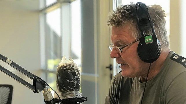 El Vasco Azuaga, al igual que Francisco y Ariel Ferraro, tambi&eacute;n en los &uacute;ltimos meses intim&oacute; a Col&oacute;n por una deuda millonaria.