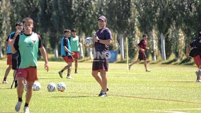 Ezequiel Medrán le da forma al nuevo Colón.