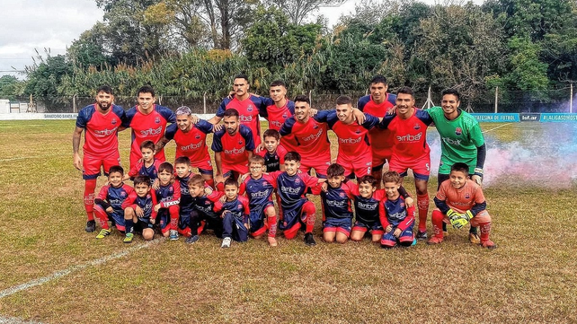 El puntero de la Primera B, Santa Fe F&uacute;tbol, visitar&aacute; a Deportivo Santa Rosa en Lamadrid y Mendoza.