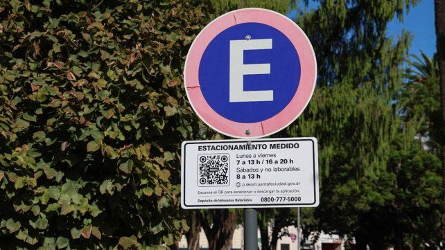 Nuevo sistema de estacionamiento medido en la ciudad de Santa Fe Nuevo sistema de estacionamiento medido en la ciudad de Santa Fe