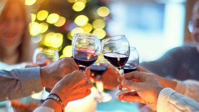 Imagen ilustrativa. Además de un máximo de asistentes habrá un horario tope para las reuniones familiares