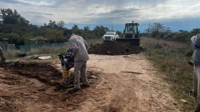 Repararon el socavón denunciado por los vecinos en el Terraplén Garello