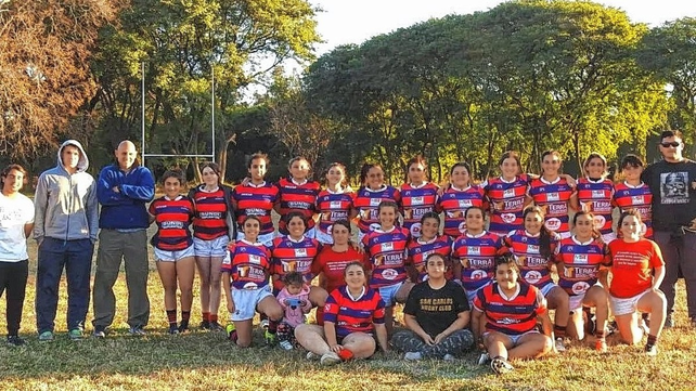 El plantel de Cha Roga campe&oacute;n del Regional del Litoral, lo que le permite jugar el Nacional de Clubes en la provincia de C&oacute;rdoba.