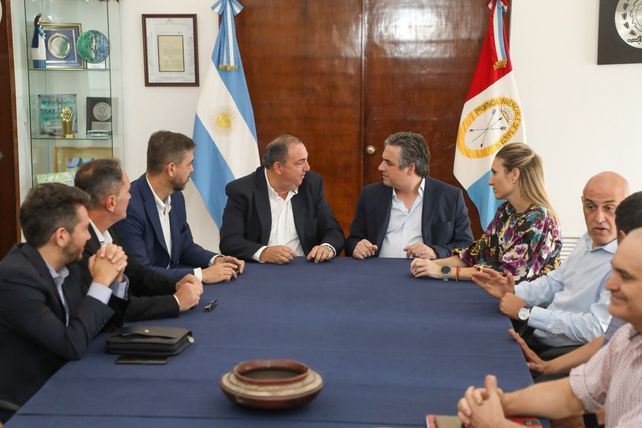 El intendente Poletti y el ministro de Seguridad Juan Pablo Poletti