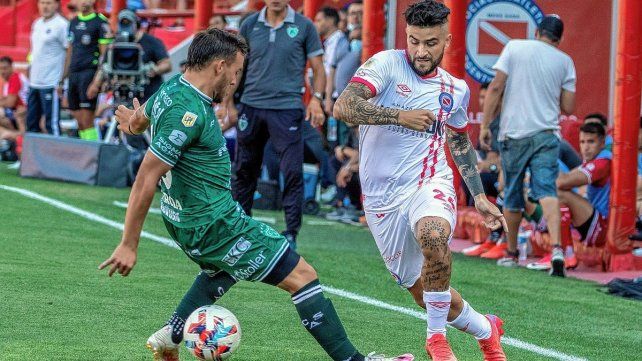 Col&oacute;n har&aacute; una propuesta en las pr&oacute;ximas horas por el lateral de Argentinos, El&iacute;as G&oacute;mez. Foto: prensa Argentinos.