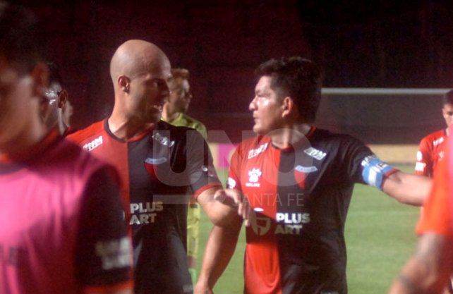 Uno de los jugadores en conflicto es Matías Fritzler, que se negó a hablar de una renovación si antes Colón no le pagaba la deuda. Hoy juega en Danubio de Uruguay.