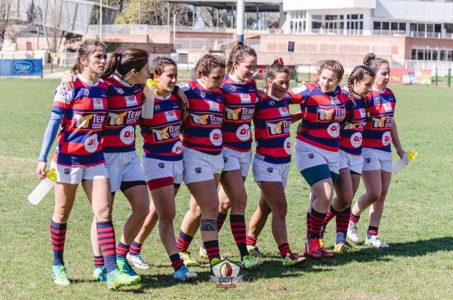 25 a&ntilde;os cumpli&oacute; el rugby femenino en Cha Roga, entidad pionera a nivel nacional en la materia.