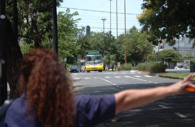 Imagen ilustrativa. El robo armado del celular ocurri&oacute; en una garita ubicada en Regimiento 12 de Infanter&iacute;a y Lamadrid. Cumplir&aacute; tres a&ntilde;os de prisi&oacute;n efectiva.