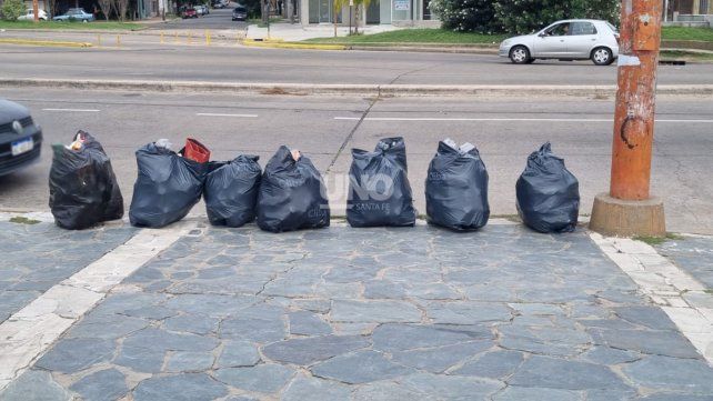 La mugre y basura que quedó en la Costanera tras los festejos