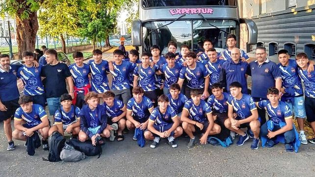 La Salle Jobson fue recibido en Carlos Paz por la gente de Universitario de Córdoba.