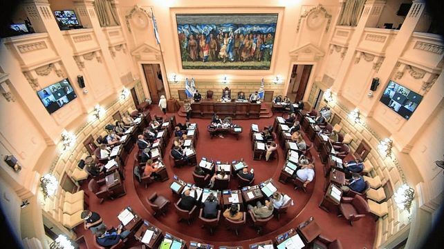 La Cámara de Diputados aprobó el endeudamiento por 100 millones de dólares para la ley de conectividad.