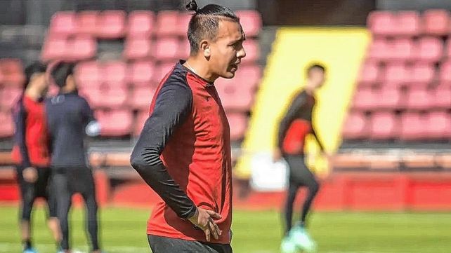 Mario Otazu pasó sin pena ni gloria por Colón, rescindió su contrato para volver a Paraguay.