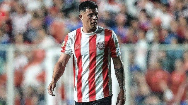 Estigarribia sacó pecho en Unión en la previa del partido ante Belgrano. Estigarribia sacó pecho en Unión en la previa del partido ante Belgrano.