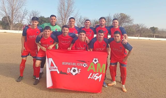 Santa Fe FC lo tuvo al empate, incluso erro un penal en los pies de Rafael López, pero cayó 1 a 0.