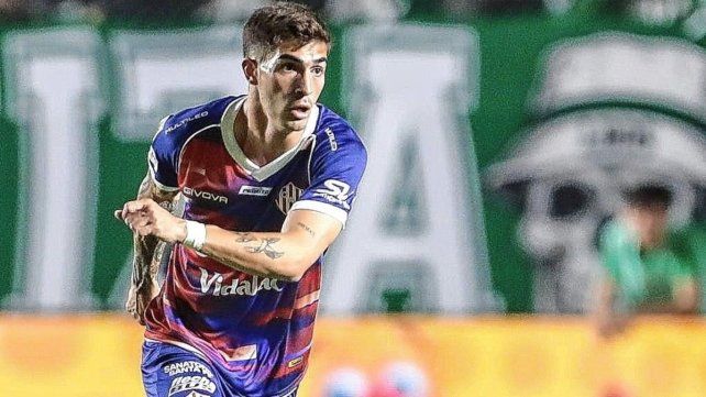 El representante de Fascendini ya estaría manejando ofertas para Unión. El representante de Fascendini ya estaría manejando ofertas para Unión.