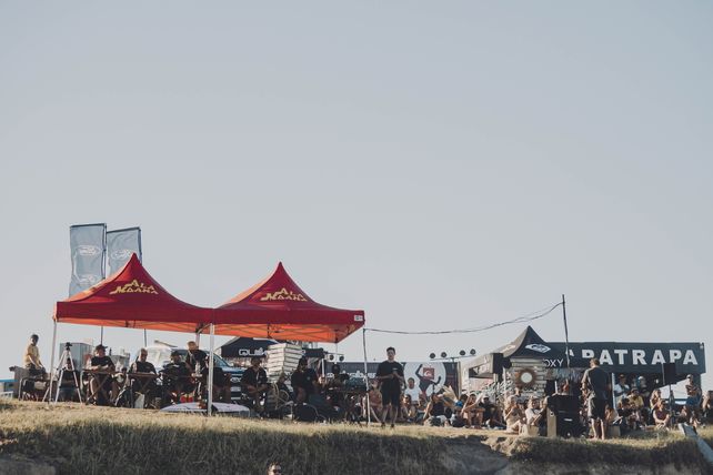 Explot&oacute; la explanada natural que hay en el balneario Chapatrapa de Chapadmalal. Mucho p&uacute;blico.