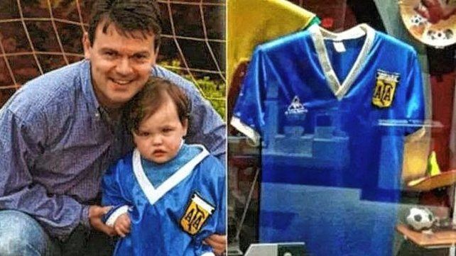 Steve Hodge tiene la camiseta que usó Diego Maradona en el duelo ante Inglaterra