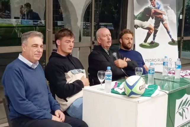 El presidente del CRAR, Nene Defagot, junto al intendente Luis Castellano, Pedro Rubiolo y Mayco Vivas.