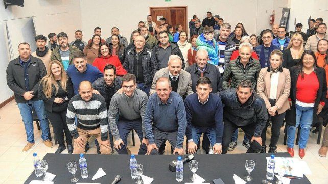 La muestra Eternos Laureles se realizará el viernes 7 de junio de 9 a 19 en el Polideportivo Municipal de Recreo.