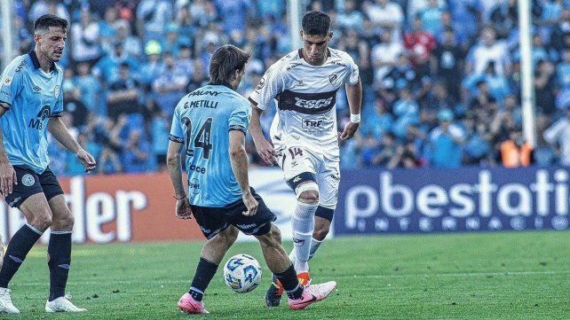 Colón no podría pagarle el sueldo a Leonel Picco y por eso espera una oferta de Platense.