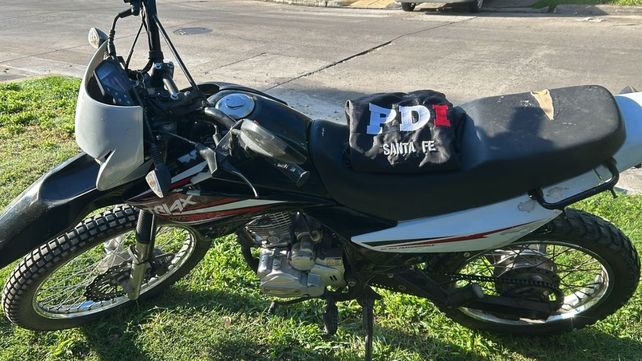 Una de las motos secuestradas en los allanamientos.