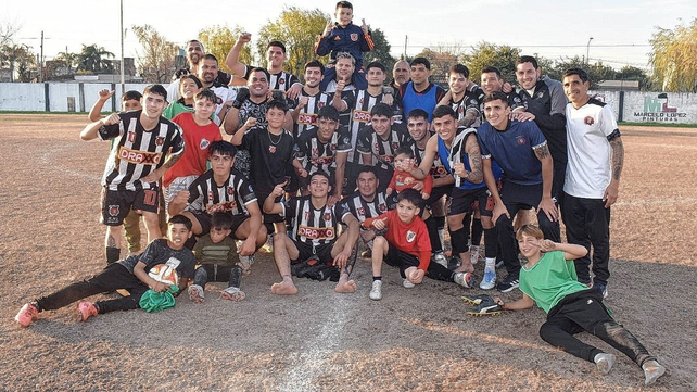En barrio Transporte, Pucar&aacute; se impuso a Deportivo Nobleza de Recreo por la m&iacute;nima diferencia.