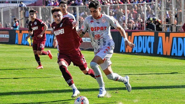 El colombiano Bryan Castrillón fue uno de los mejores de Unión en el triunfo ante Lanús.
