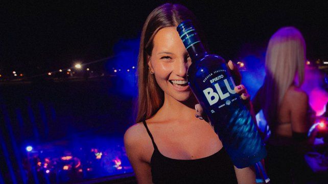 La presentación de "Spirito Blu" en Rosario, el gin inspirado en la Isla de Cerdeña