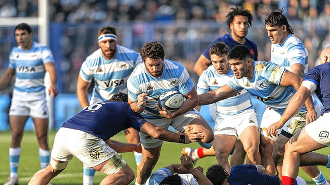 El capit&aacute;n de Los Pumas, Juli&aacute;n Montoya, se lesion&oacute; ante Francia y es baja para jugar con Los Teros.