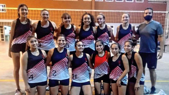 En su debut en la competencia de la ASV, Huracán de Recreo cayó en calidad de local ante el Paraná Rowing Club.