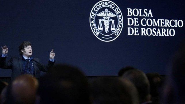 Milei viaja a Rosario este viernes para participar por la tarde del aniversario 141 de la Bolsa de Comercio de Rosario Milei viaja a Rosario este viernes para participar por la tarde del aniversario 141 de la Bolsa de Comercio de Rosario