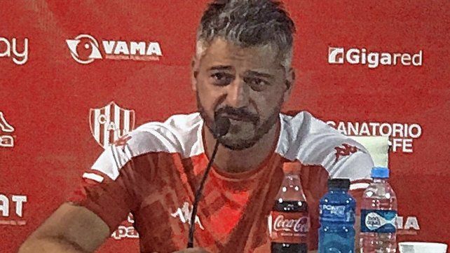 Gustavo Munúa no pudo ocultar su emoción por la victoria de Unión en el Clásico.